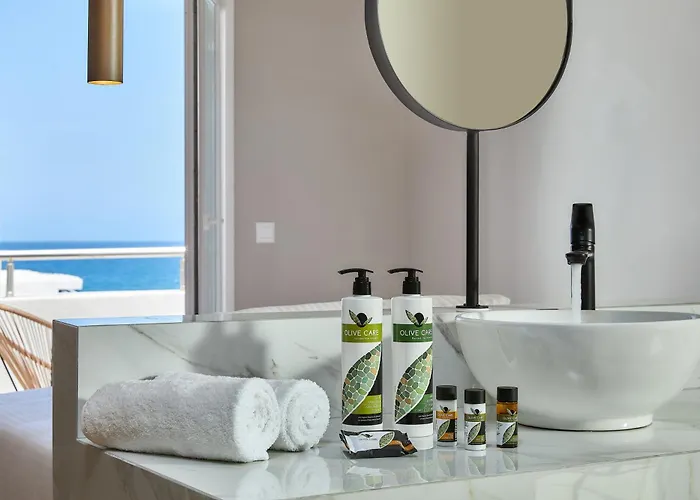 Lotus Rise - Adults Only 4*