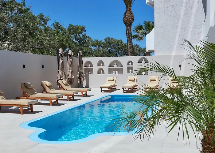 Lotus Rise - Adults Only 4*