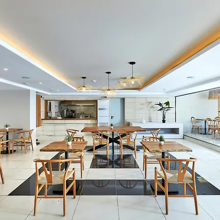 Lotus Rise - Adults Only Отель Херсониссос